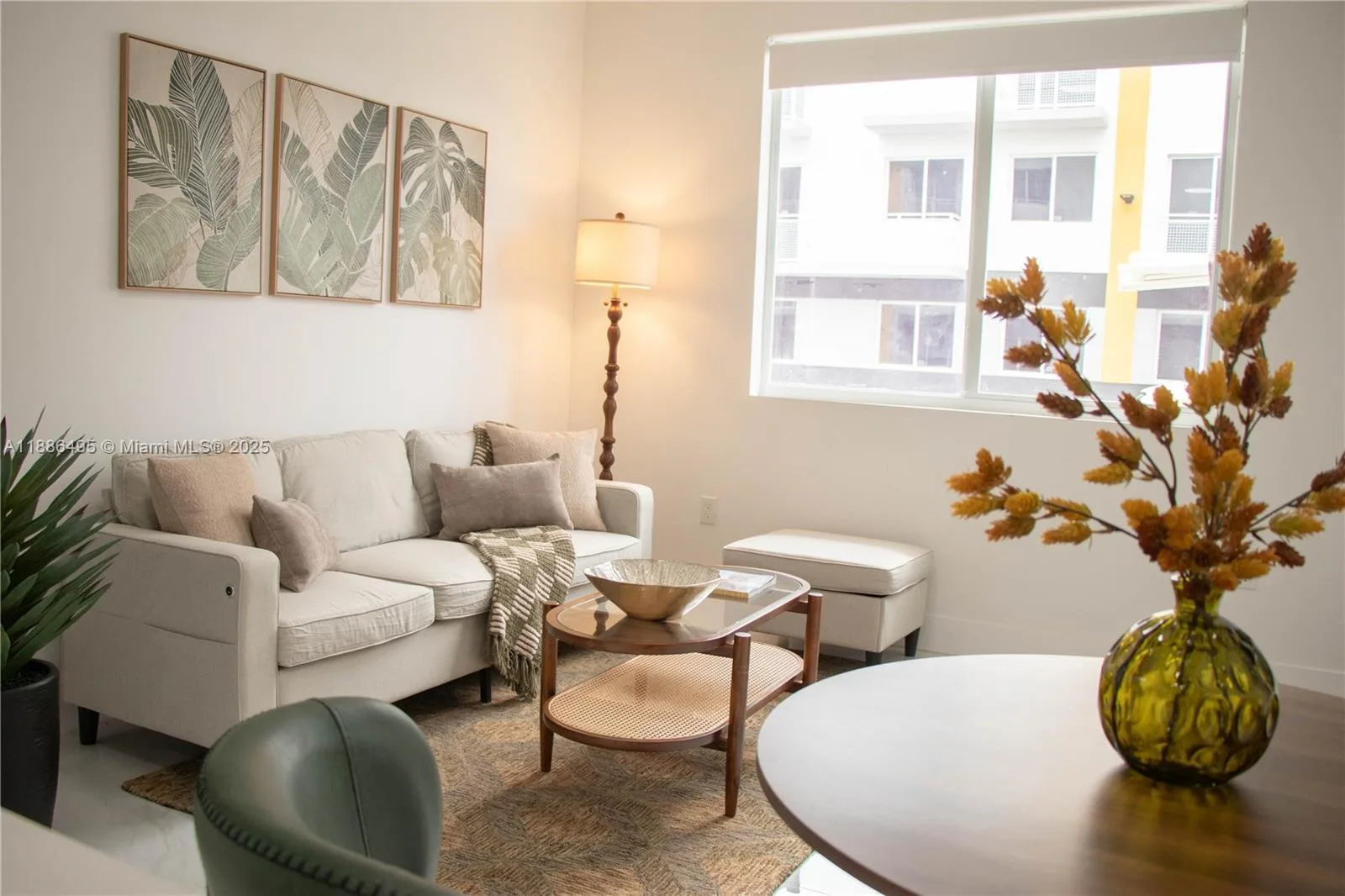 1453 W 29th St # 105, Hialeah, FL 33012 photo 8