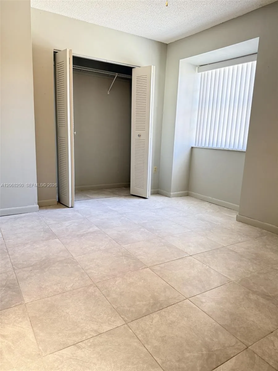 1701 W 42nd Pl # 10, Hialeah, FL 33012 photo 13