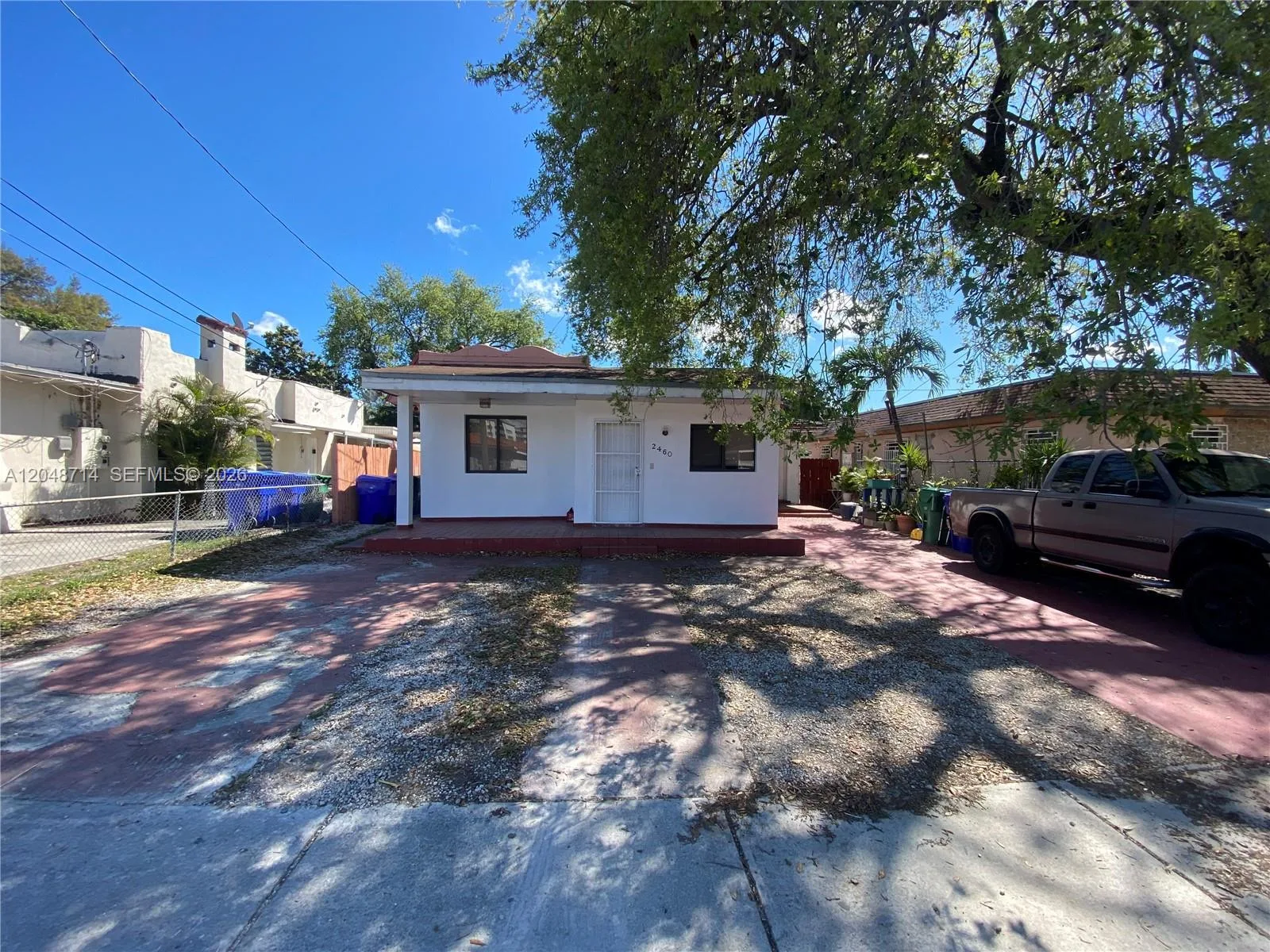 2460 NW 15th St # 4, Miami, FL 33125