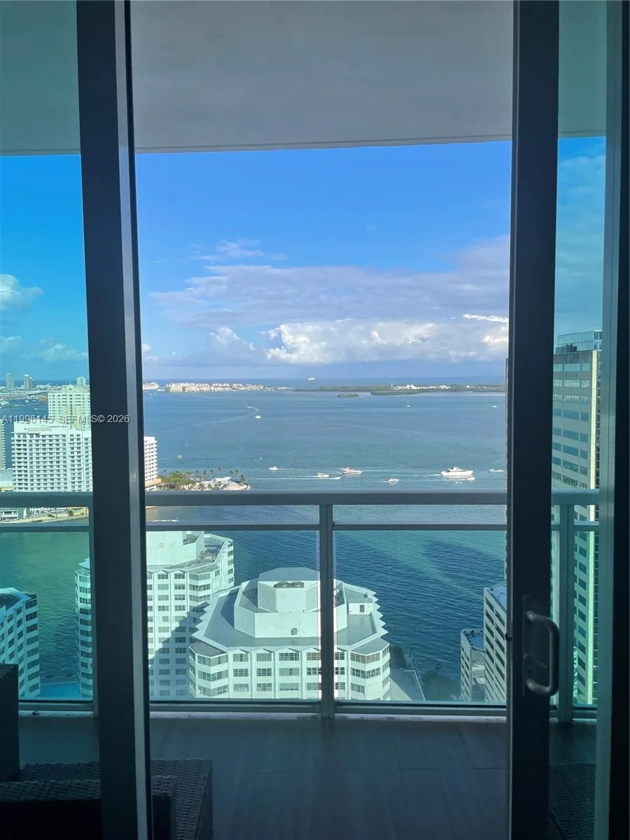 951 Brickell Ave # 3506, Miami, FL 33131 photo 5