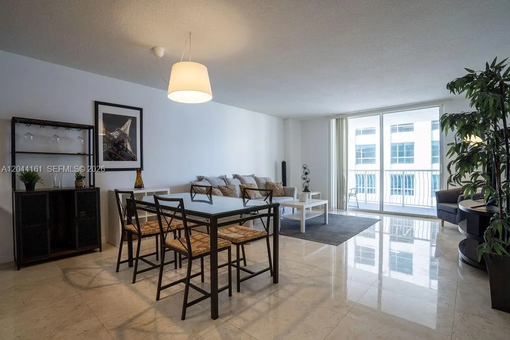 1200 Brickell Bay Dr # 2806, Miami, FL 33131 — zdjęcie 4