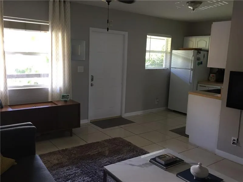 2741 NE 8th Avenue # 14, Wilton Manors, FL 33334 photo 6