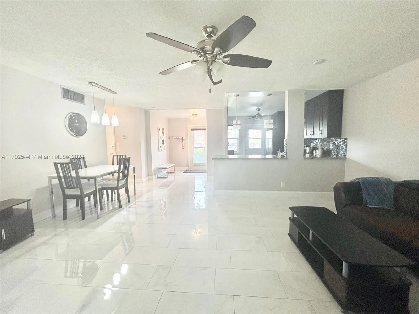 1445 Atlantic Shores Blvd # 102, Hallandale Beach, FL 33009 photo 9