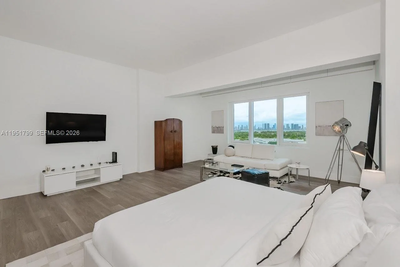 2301 Collins Ave # 1636, Miami Beach, FL 33139