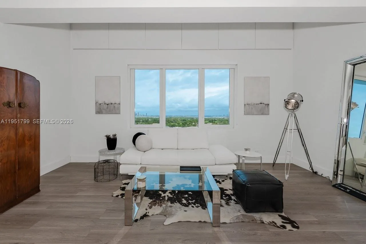 2301 Collins Ave # 1636, Miami Beach, FL 33139 photo 3