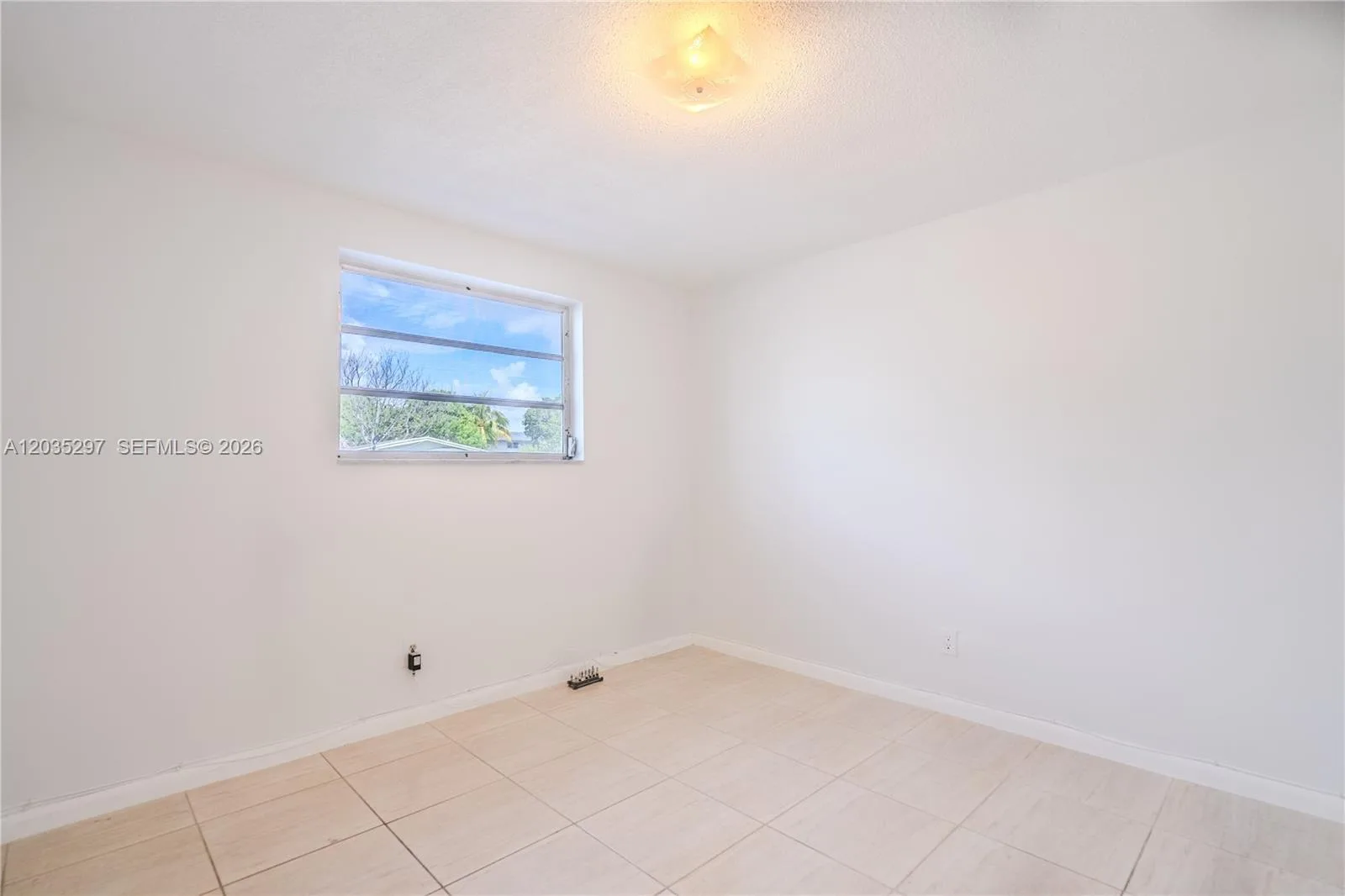 421 NE 1st St # 101, Hallandale Beach, FL 33009 photo 13