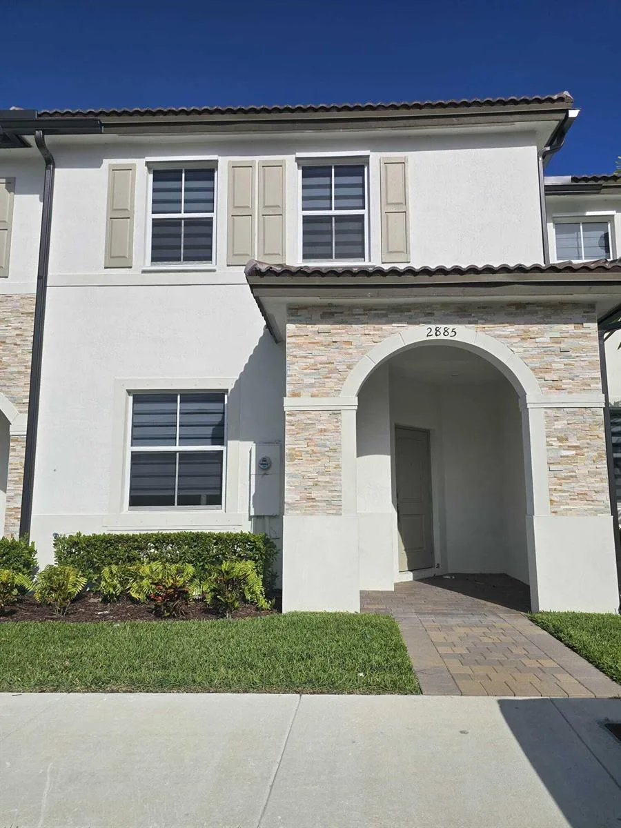 2885 SE 25th Road, Homestead, FL 33035