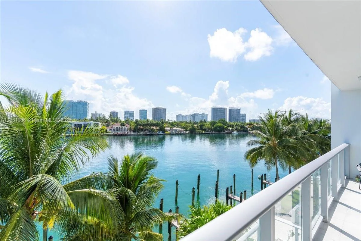10201 E Bay Harbor Dr # 304, Bay Harbor Islands, FL 33154 photo 6