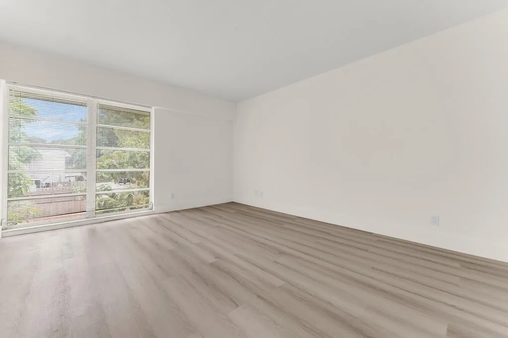 2701 N 34TH Avenue # 1D, Hollywood, FL 33021 photo 7