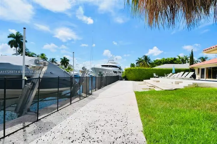 12 Isla Bahia Dr, Fort Lauderdale, FL 33316 photo 10