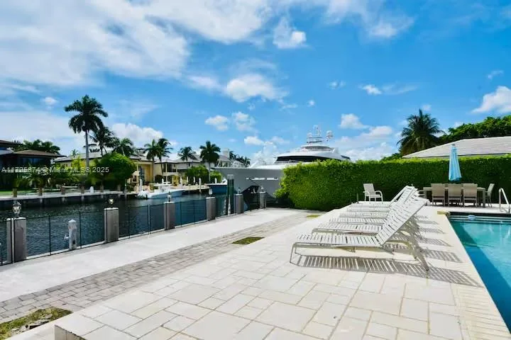 12 Isla Bahia Dr, Fort Lauderdale, FL 33316 photo 9