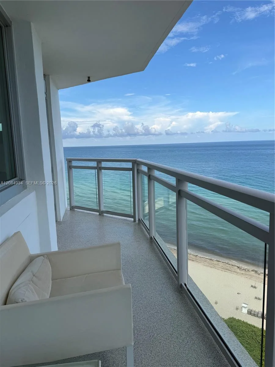 7135 SE Collins Ave # 1806, Miami Beach, FL 33141