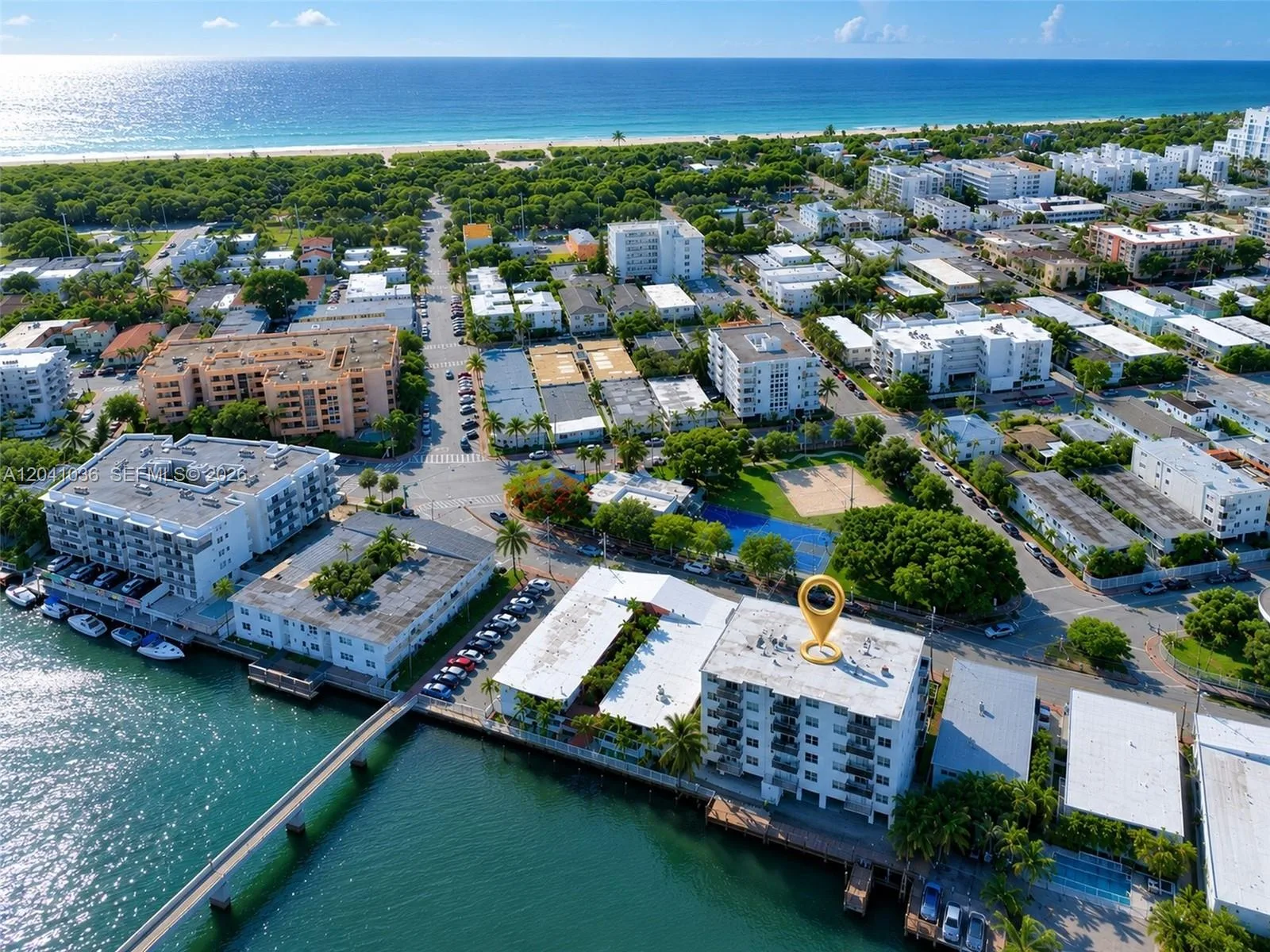8024 Tatum Waterway Dr # 2B, Miami Beach, FL 33141