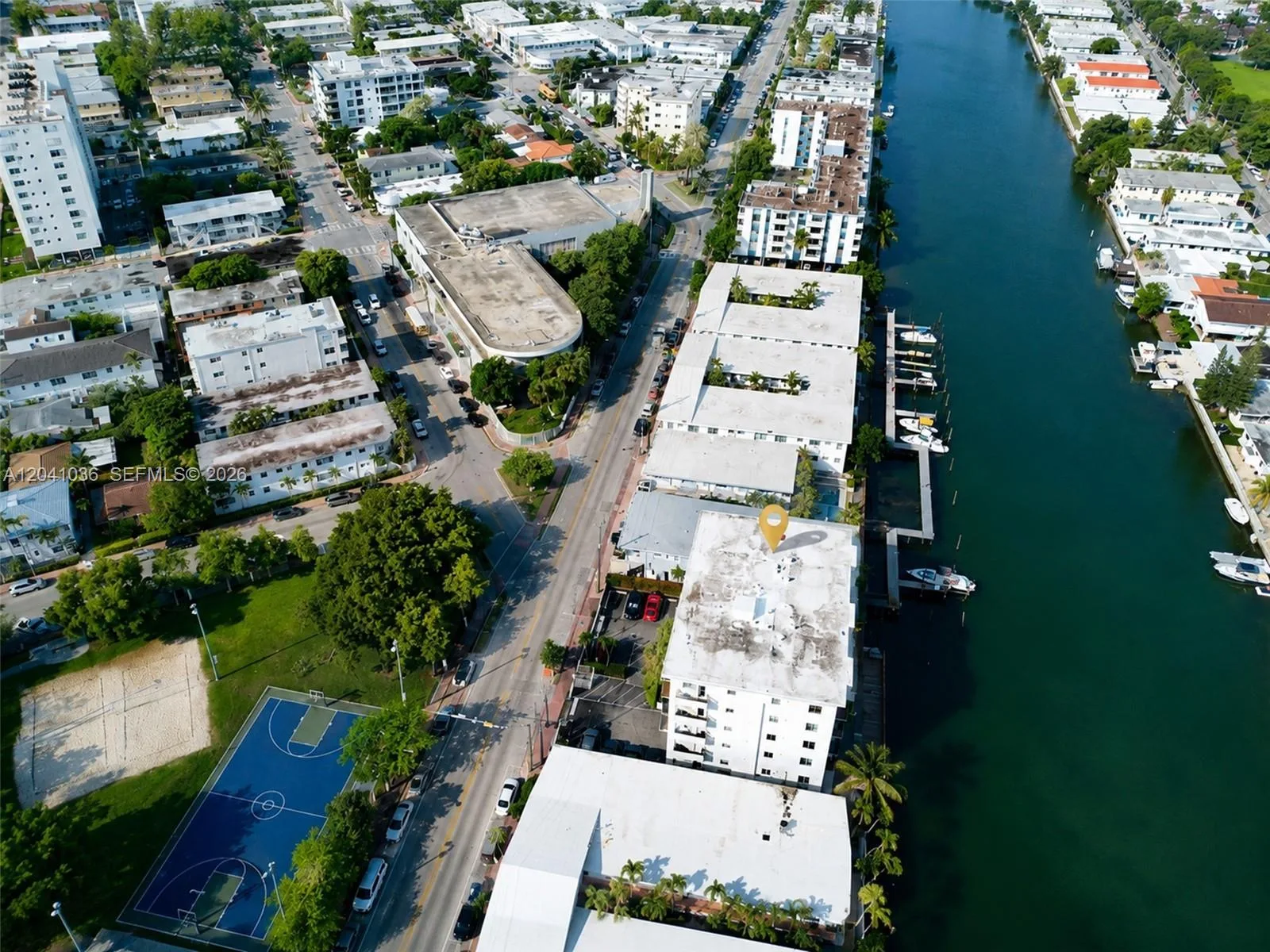 8024 Tatum Waterway Dr # 2B, Miami Beach, FL 33141 photo 4