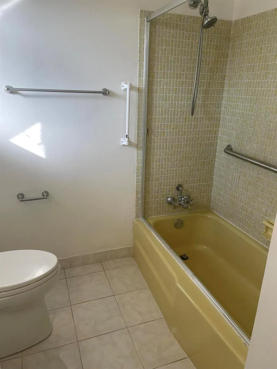 2676 DUDLEY Drive E # B, West Palm Beach, FL 33415 photo 7