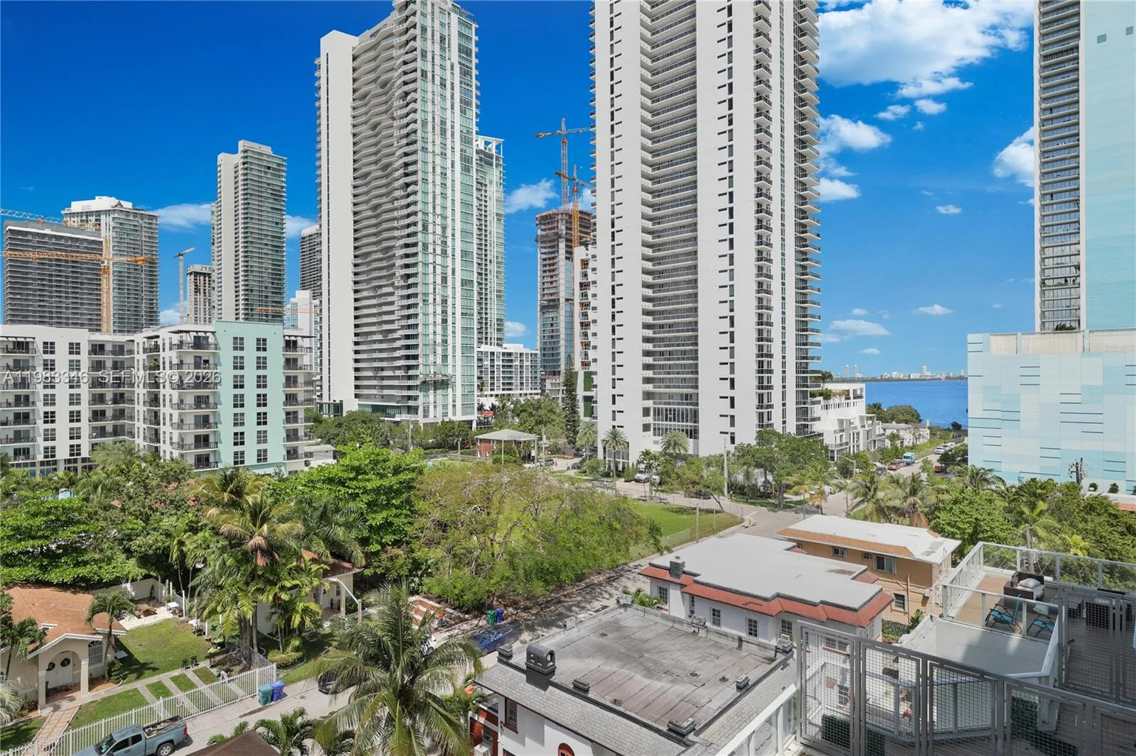 321 NE 26th St # 701, Miami, FL 33137 photo 2