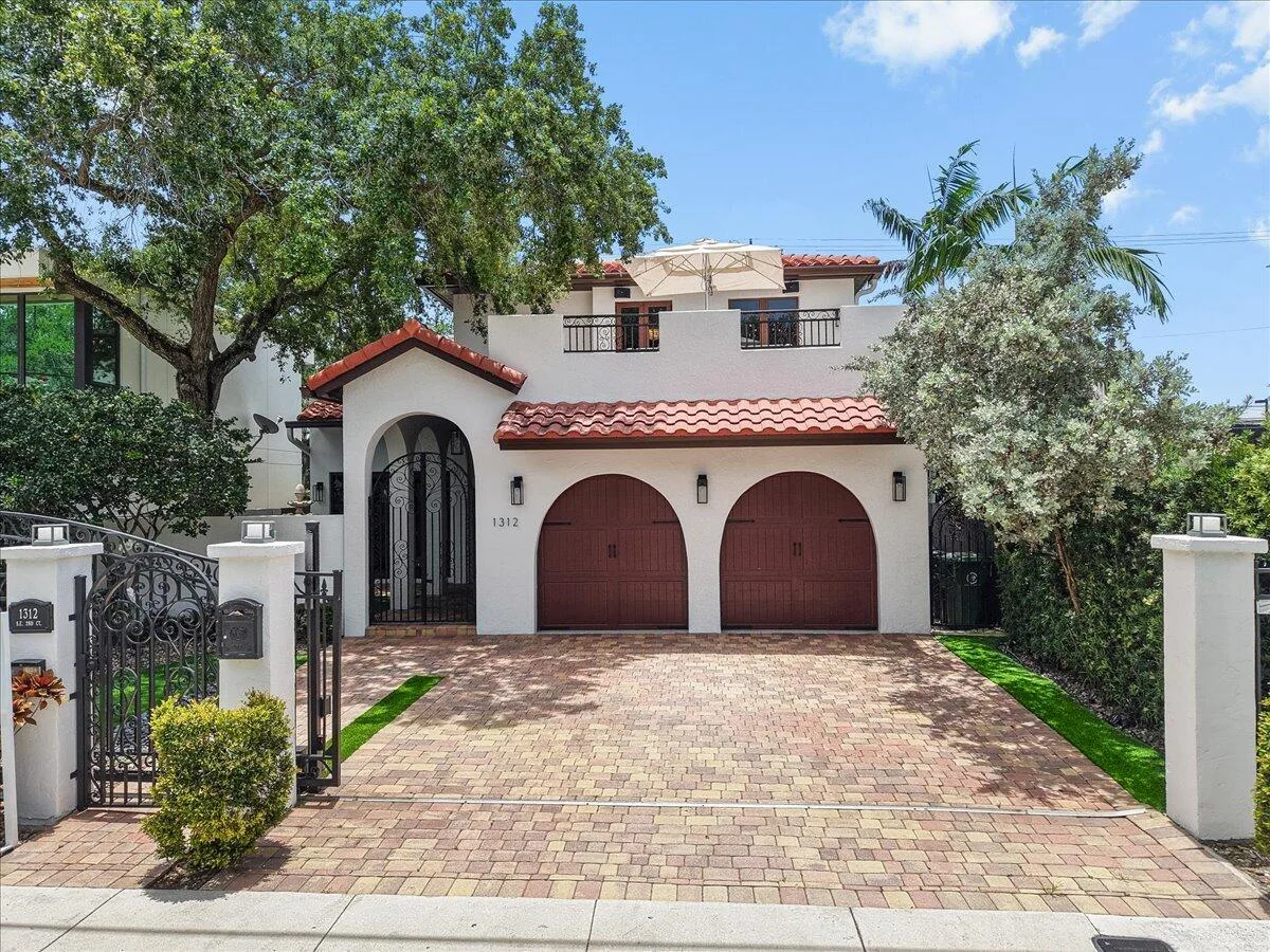 1312 SE 2nd Court, Fort Lauderdale, FL 33301