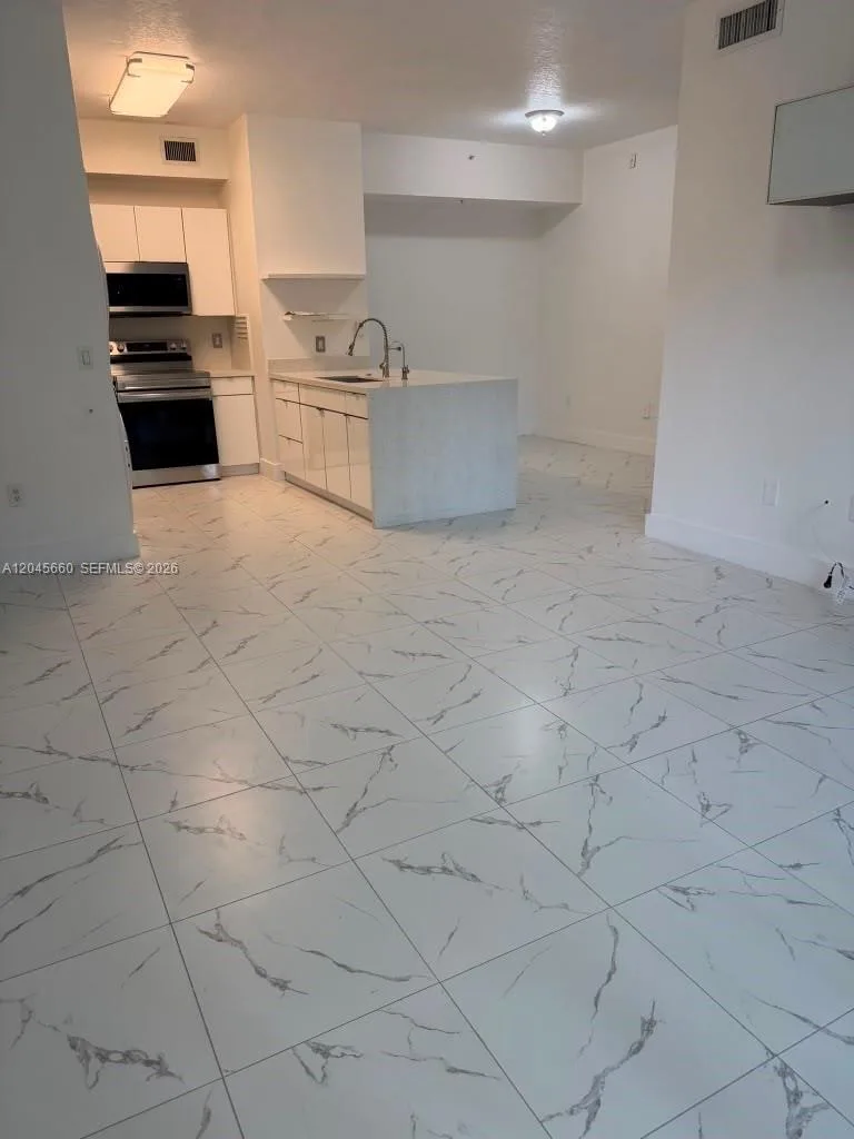7220 NW 114th Ave # 105, Doral, FL 33178 photo 8