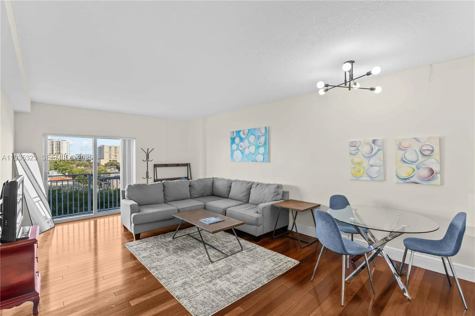 50 Menores Ave # 522, Coral Gables, FL 33134