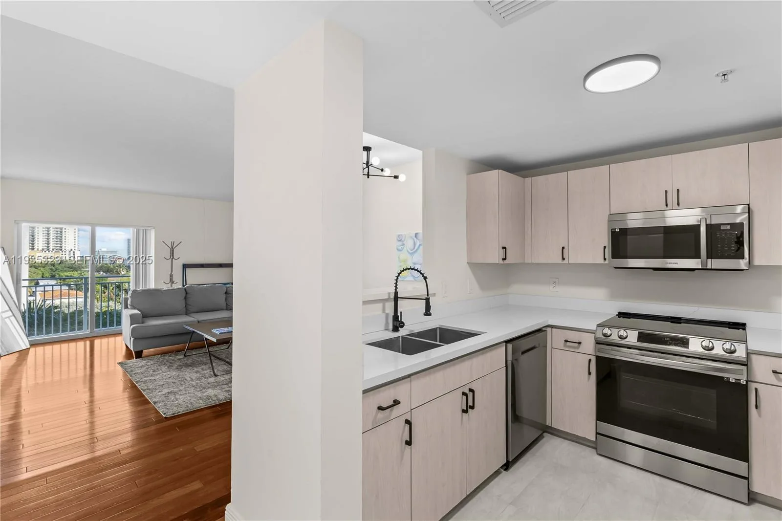 50 Menores Ave # 522, Coral Gables, FL 33134 photo 3