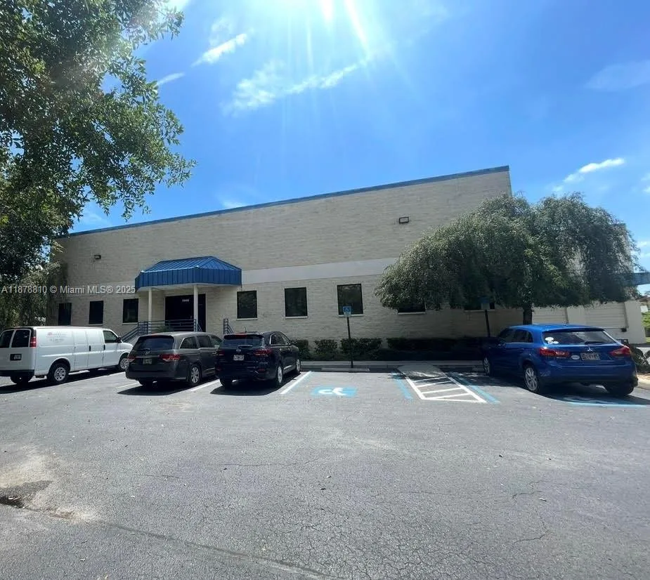 5009 Tampa West Blvd, Tampa, FL 33634U-29- photo 2