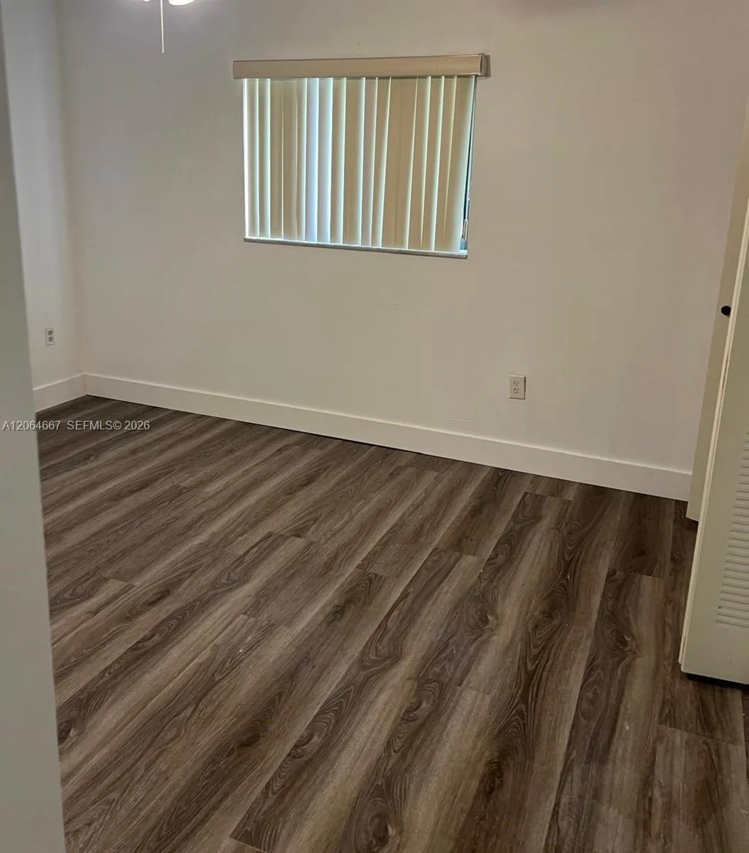 6375 W 22nd Ct # 204, Hialeah, FL 33016 photo 8