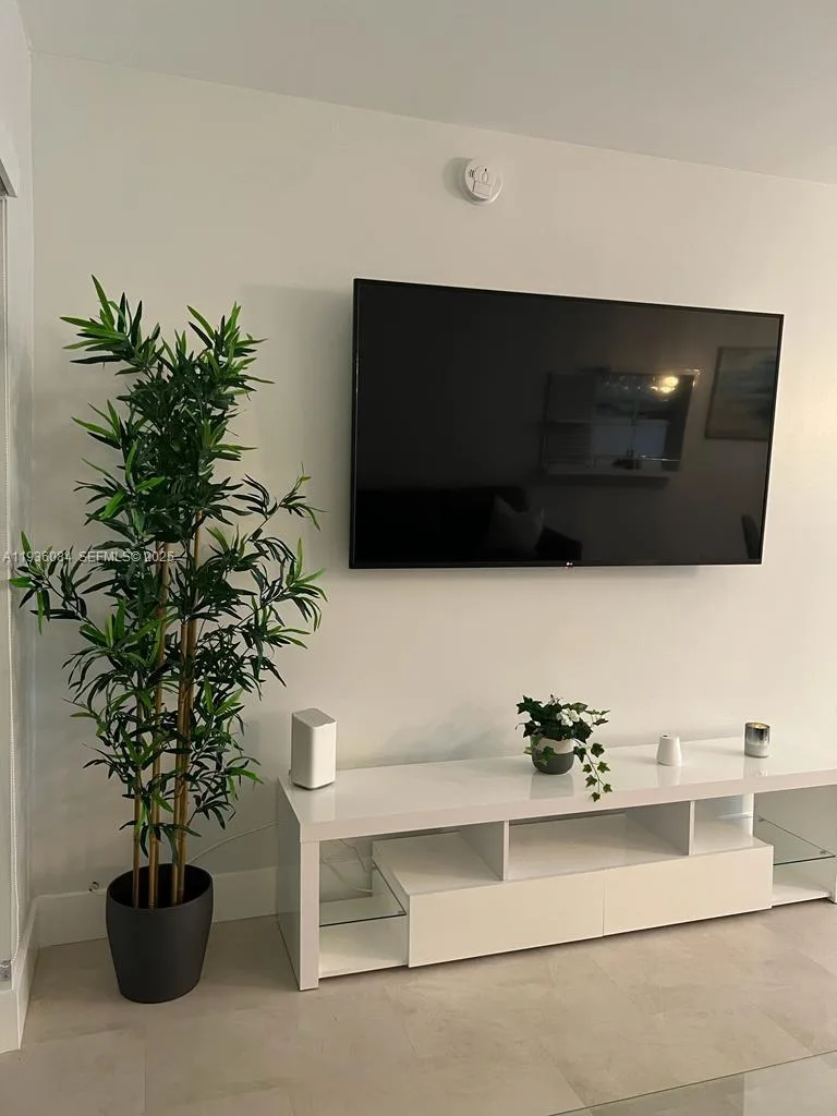 1541 S Ocean Blvd # 225, Lauderdale By The Sea, FL 33062 photo 3