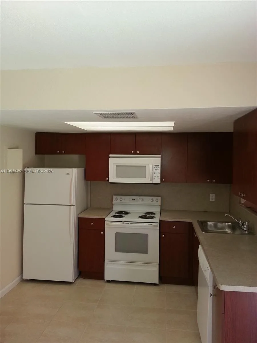 2604 NW 52nd Ave # C15, Lauderhill, FL 33313 photo 6