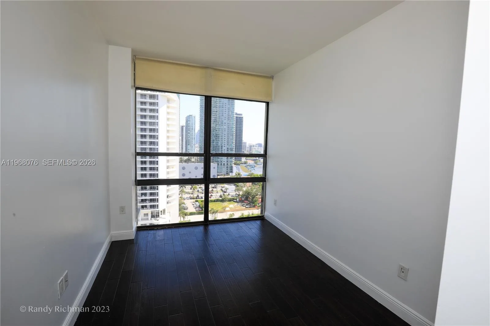 600 NE 36th St # T17, Miami, FL 33137 photo 10