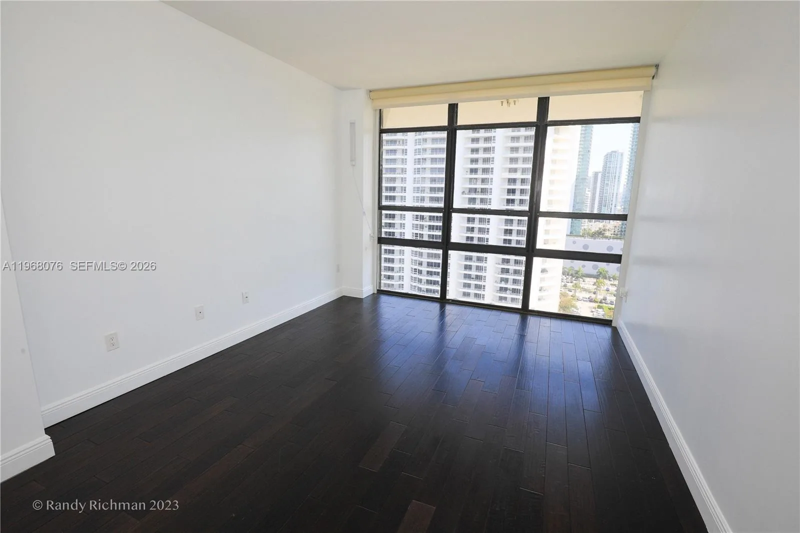 600 NE 36th St # T17, Miami, FL 33137 photo 5
