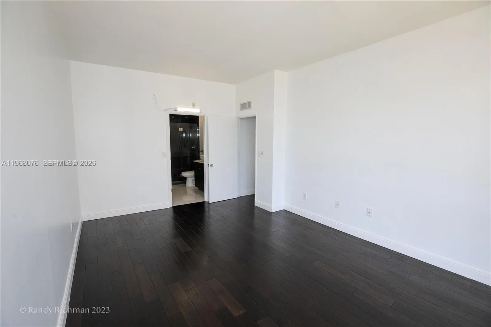600 NE 36th St # T17, Miami, FL 33137 photo 7
