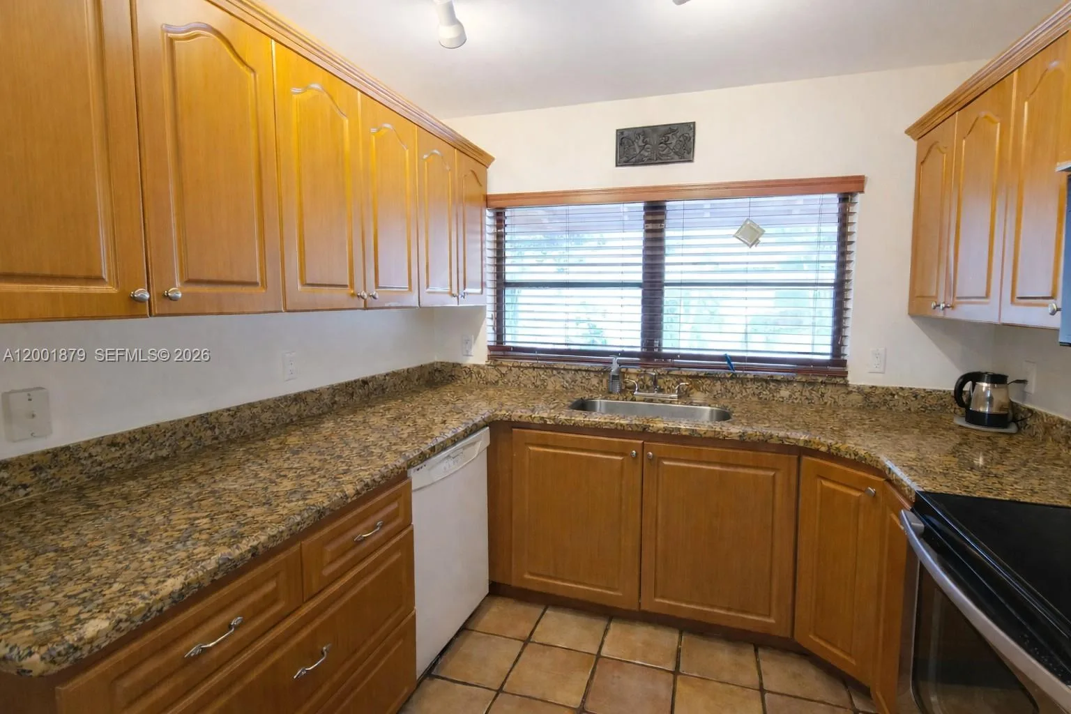 5524 Constant Spring Ter # 213, Lauderhill, FL 33319 photo 8