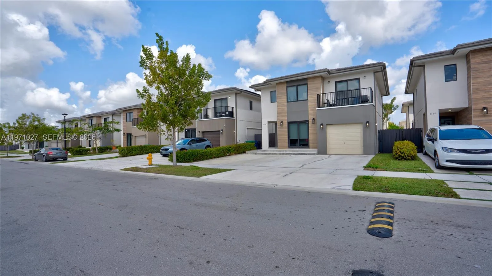 1168 NW 1st St, Florida City, FL 33034 photo 2