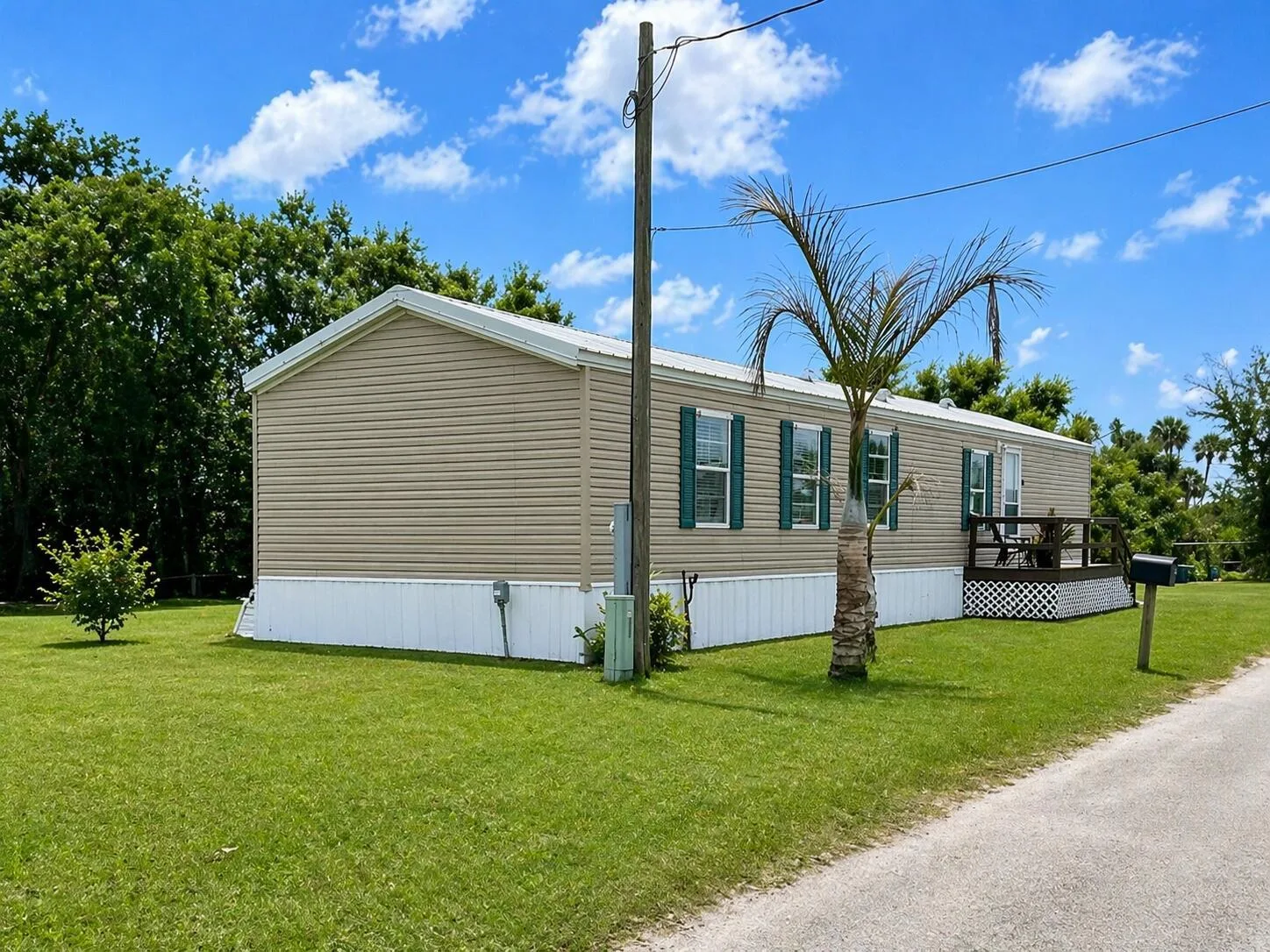 1905 SE 8th Avenue, Okeechobee, FL 34974 photo 2