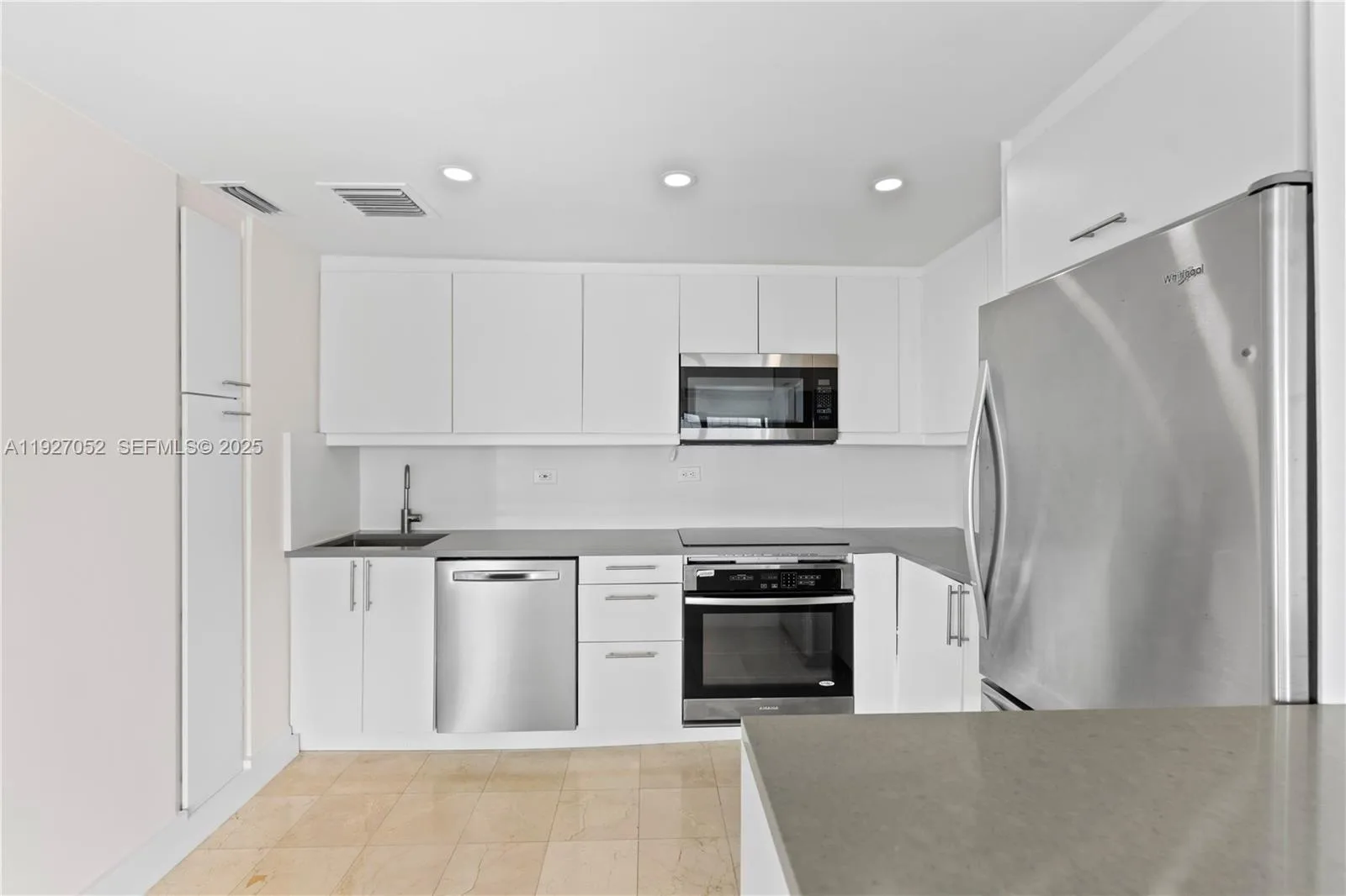 2451 Brickell Ave # 18C, Miami, FL 33129 photo 13