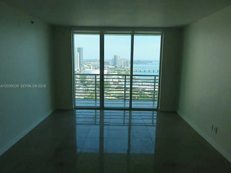 325 S BISCAYNE BLVD # 4122, Miami, FL 33131 photo 11