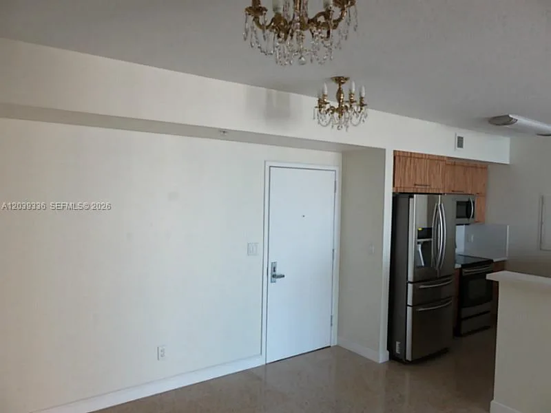 325 S BISCAYNE BLVD # 4122, Miami, FL 33131 photo 6