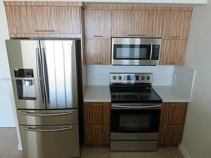 325 S BISCAYNE BLVD # 4122, Miami, FL 33131 photo 9