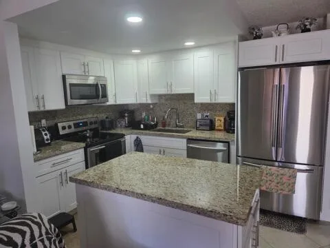 188 Grantham F # 188, Deerfield Beach, FL 33442