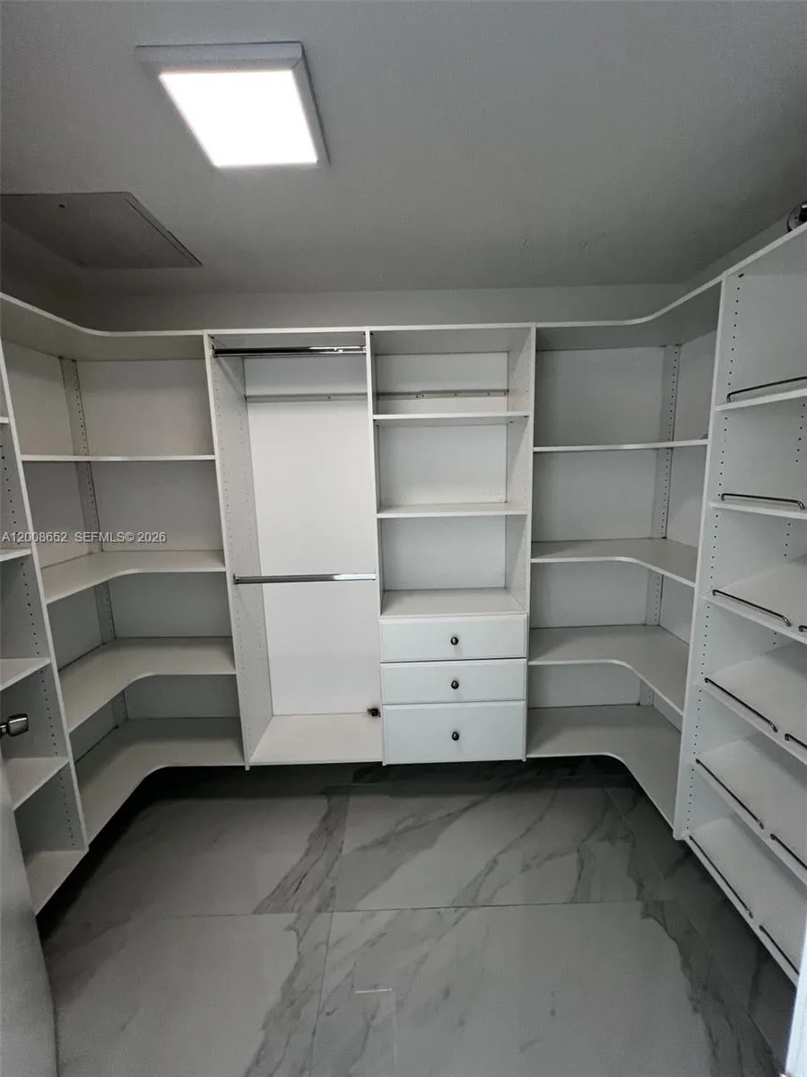 330 Sunny Isles Blvd # 5-1008, Sunny Isles Beach, FL 33160 photo 10
