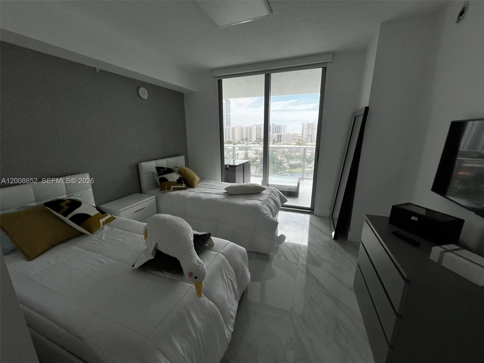 330 Sunny Isles Blvd # 5-1008, Sunny Isles Beach, FL 33160 photo 5