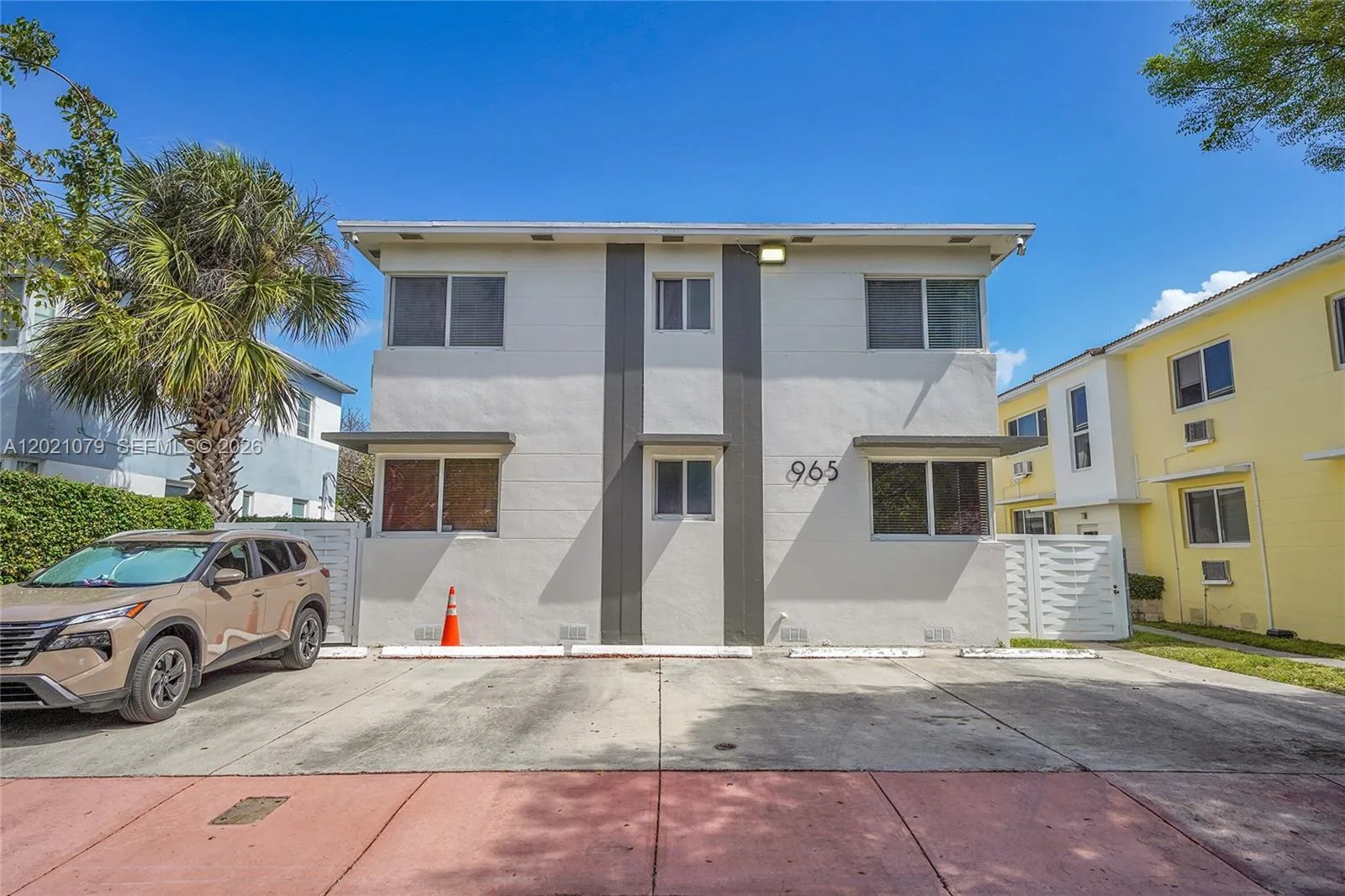 965 Bay Dr # 8, Miami Beach, FL 33141
