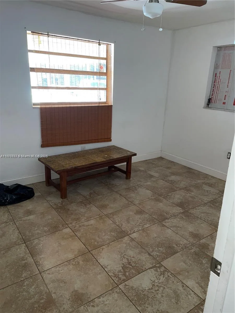 2755 NE 207th St, Aventura, FL 33180 photo 6