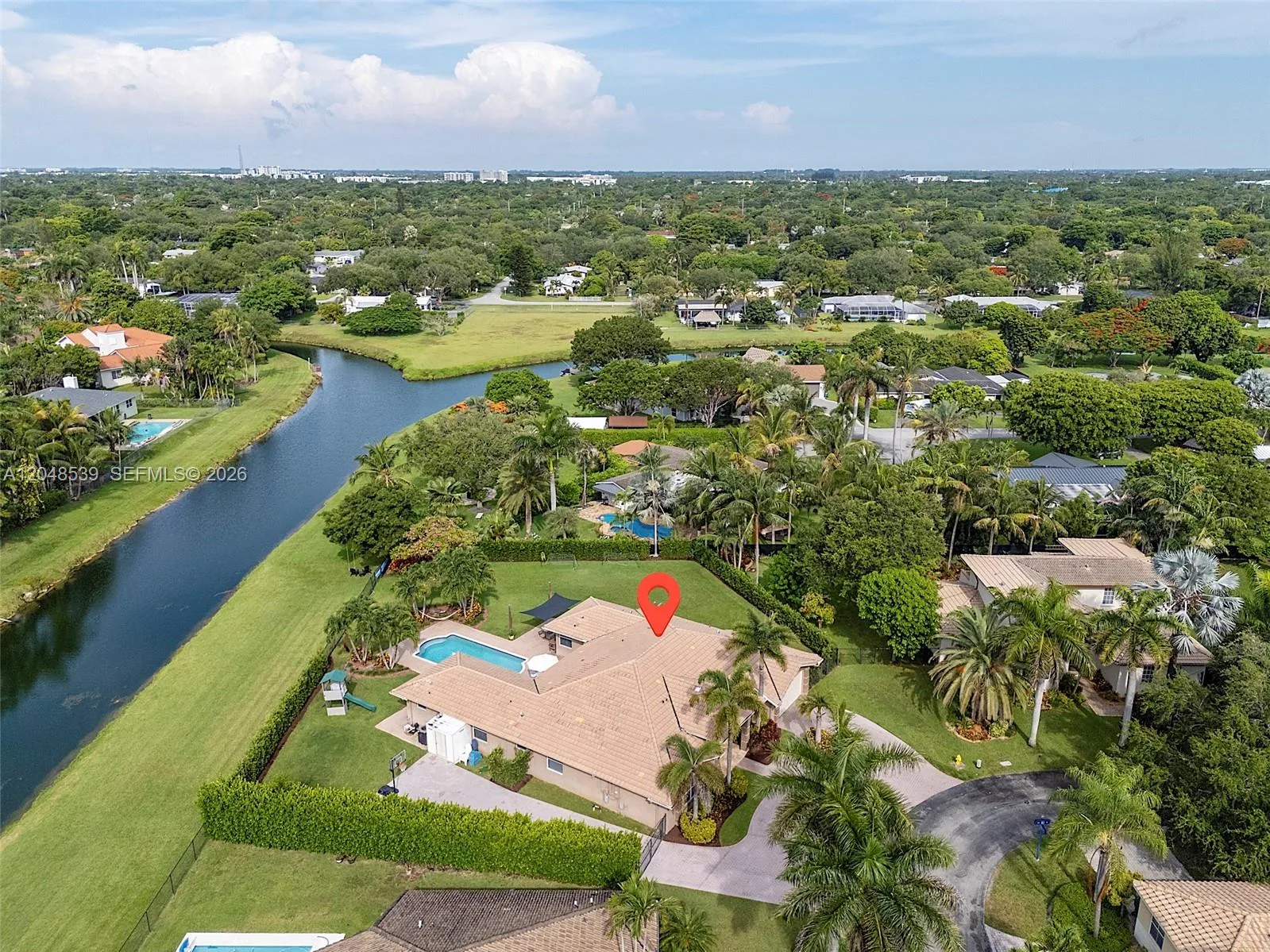 8298 SW 173rd Ter, Palmetto Bay, FL 33157 photo 2
