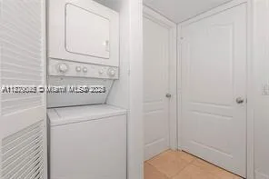 1200 Brickell Bay Dr # 4114, Miami, FL 33131 photo 11