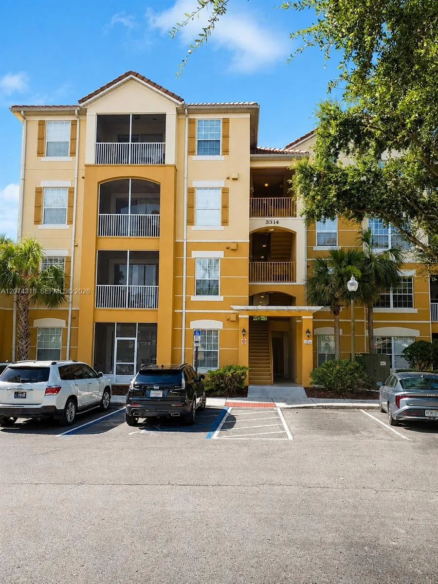3314 ROBERT TRENT JONES DRIVE # 104-01, Orlando, FL 32835