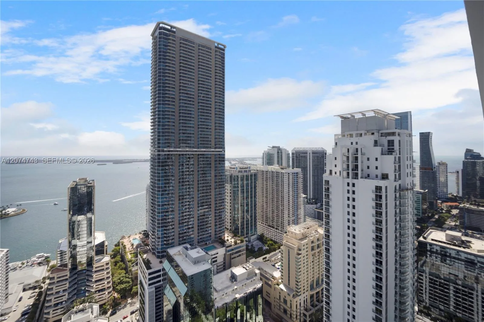 1010 Brickell Ave # 4701, Miami, FL 33131 photo 2