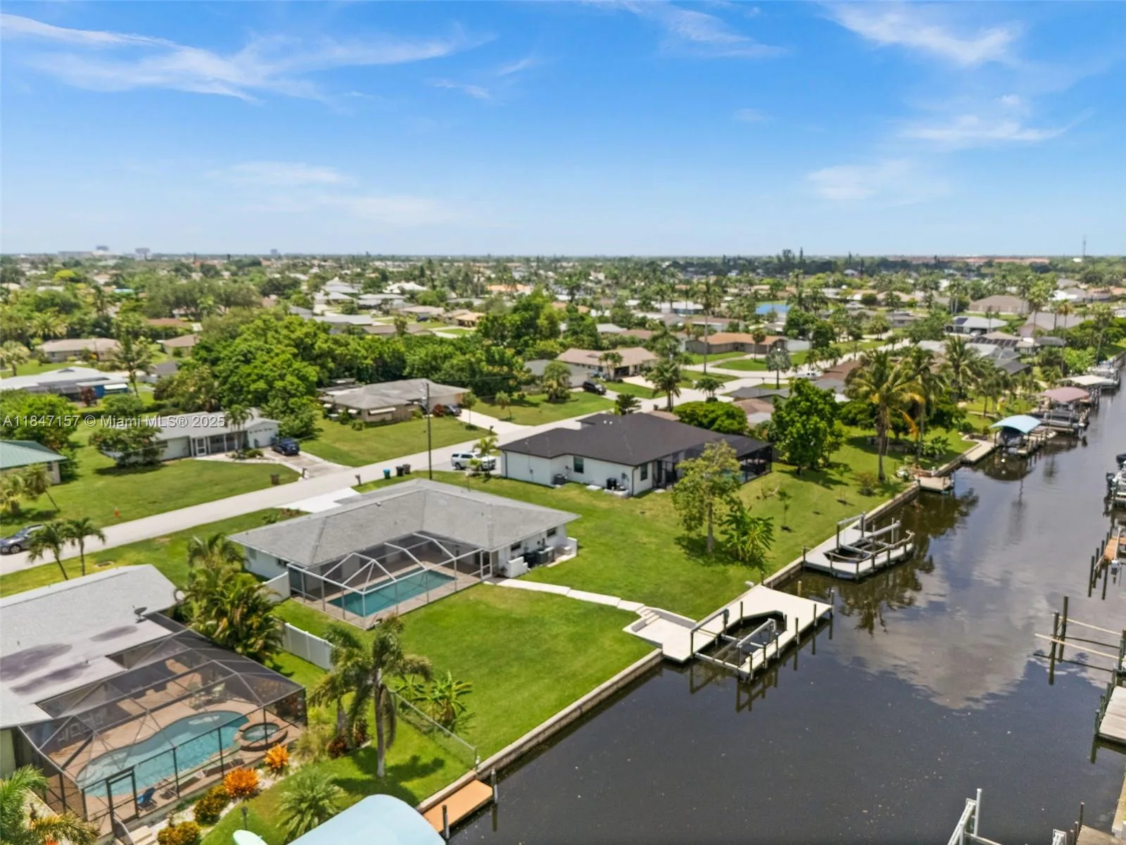 4419 SE 13th PL, Cape Coral, FL 33904 photo 4