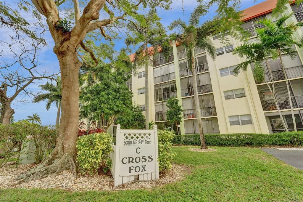 5300 NE 24th Terrace # 218c, Fort Lauderdale, FL 33308