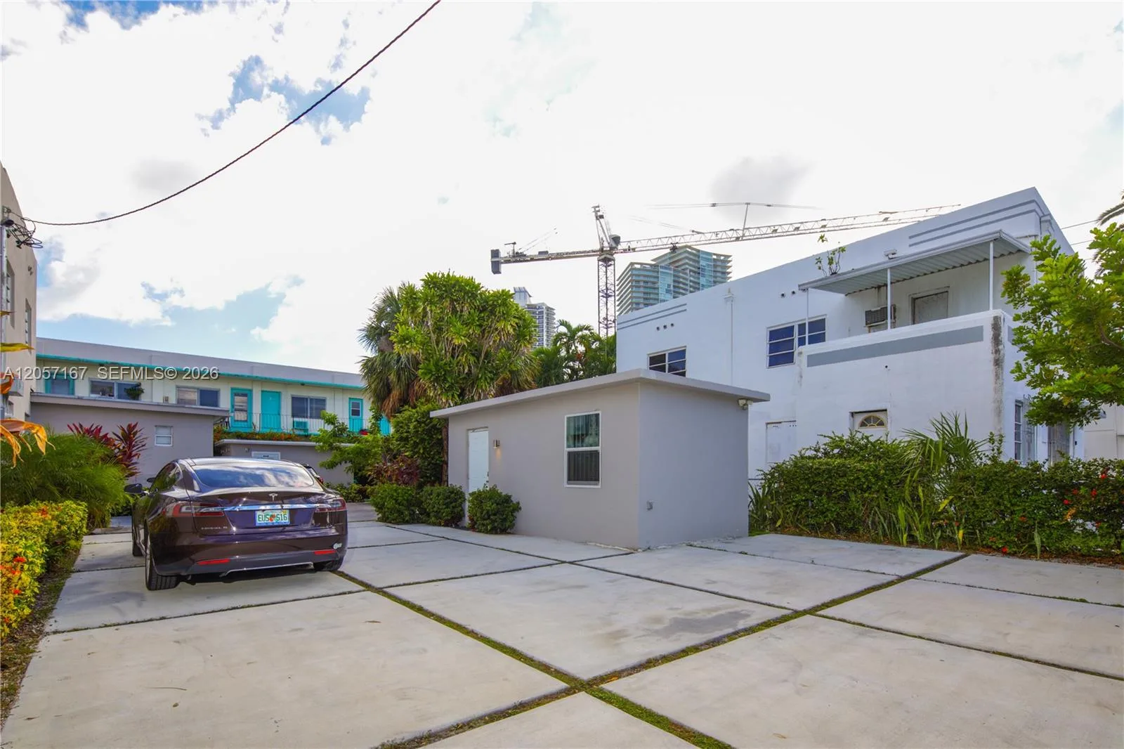 560 Michigan Ave, Miami Beach, FL 33139 photo 2